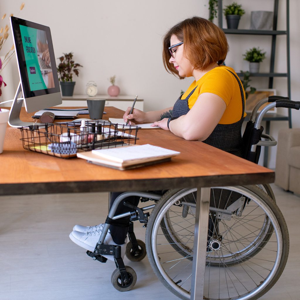osoba niepełnosprawna w pracy
